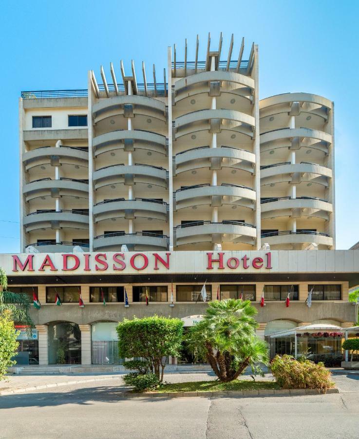Madisson Hotel Jounieh Exterior foto