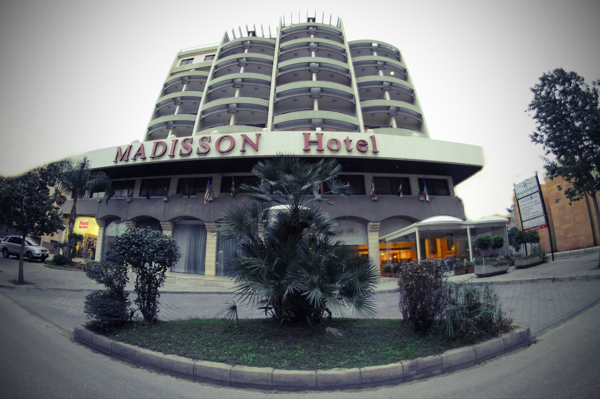 Madisson Hotel Jounieh Exterior foto